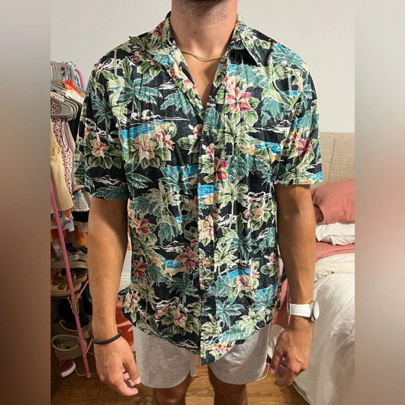 MENS aloha button up - Picture 15 of 16